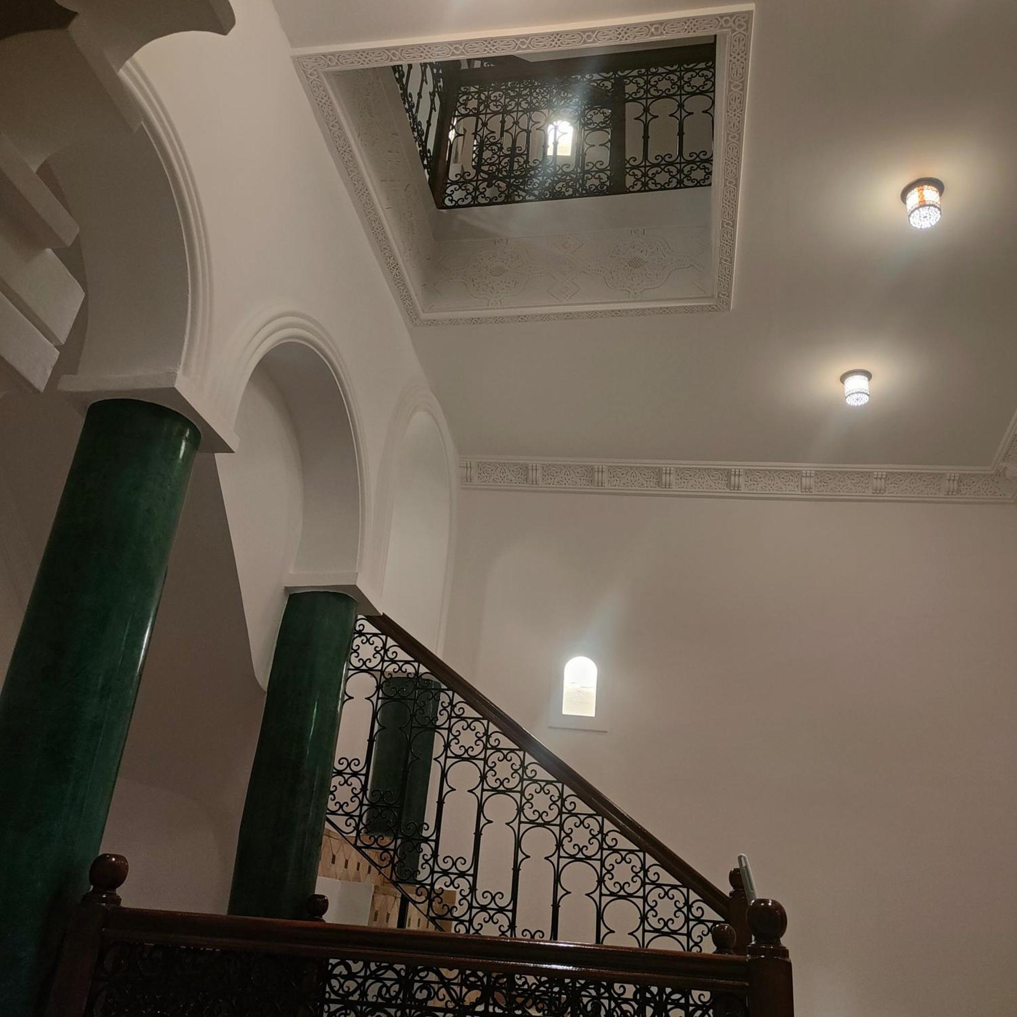 Riad Bkl Luxury Dar Baroud Танжер Экстерьер фото